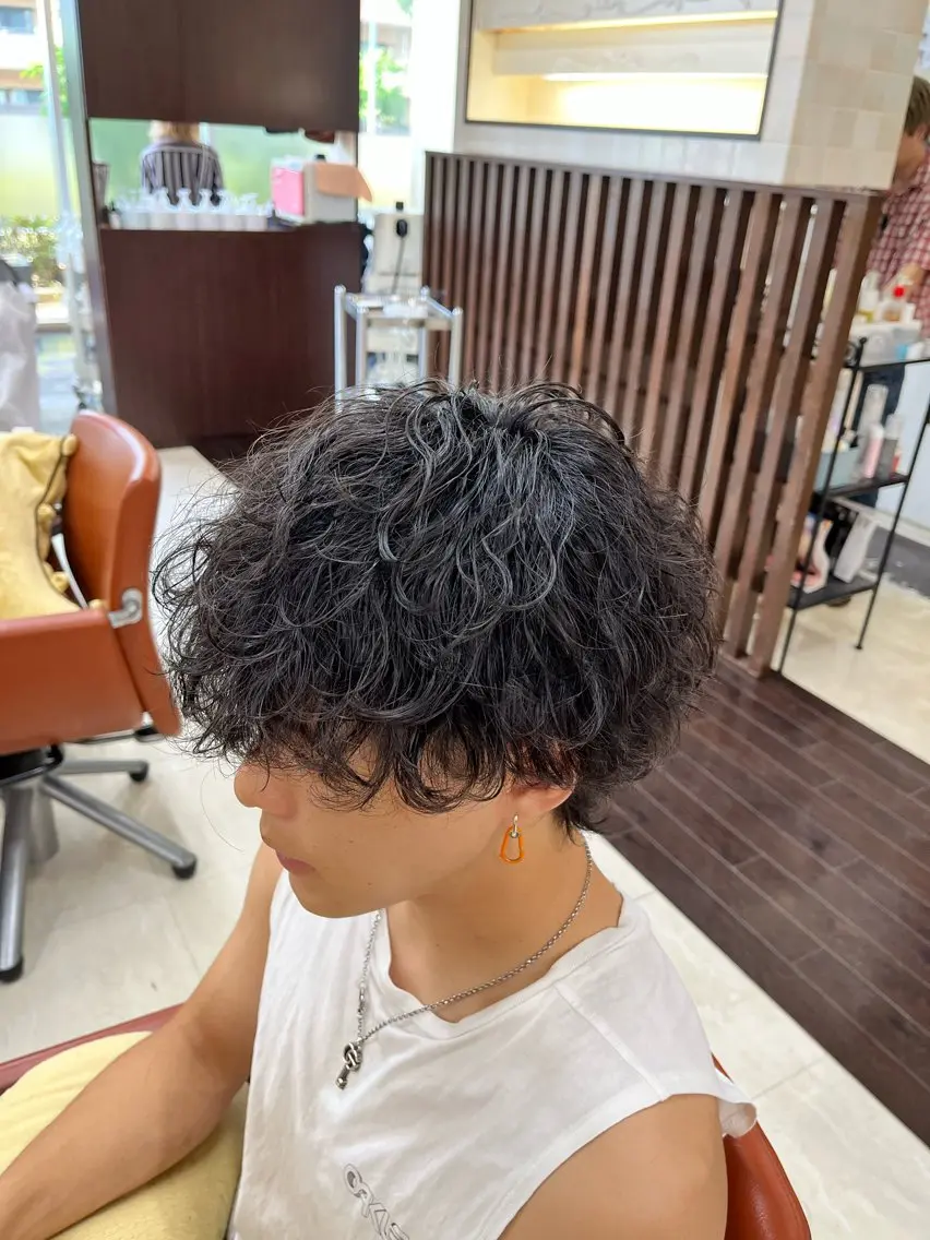 ショート パーマ メンズ メンズパーマ メンズウルフカット ウルフカット 🧊メンズ特化🧊 高木航希のヘアスタイル
