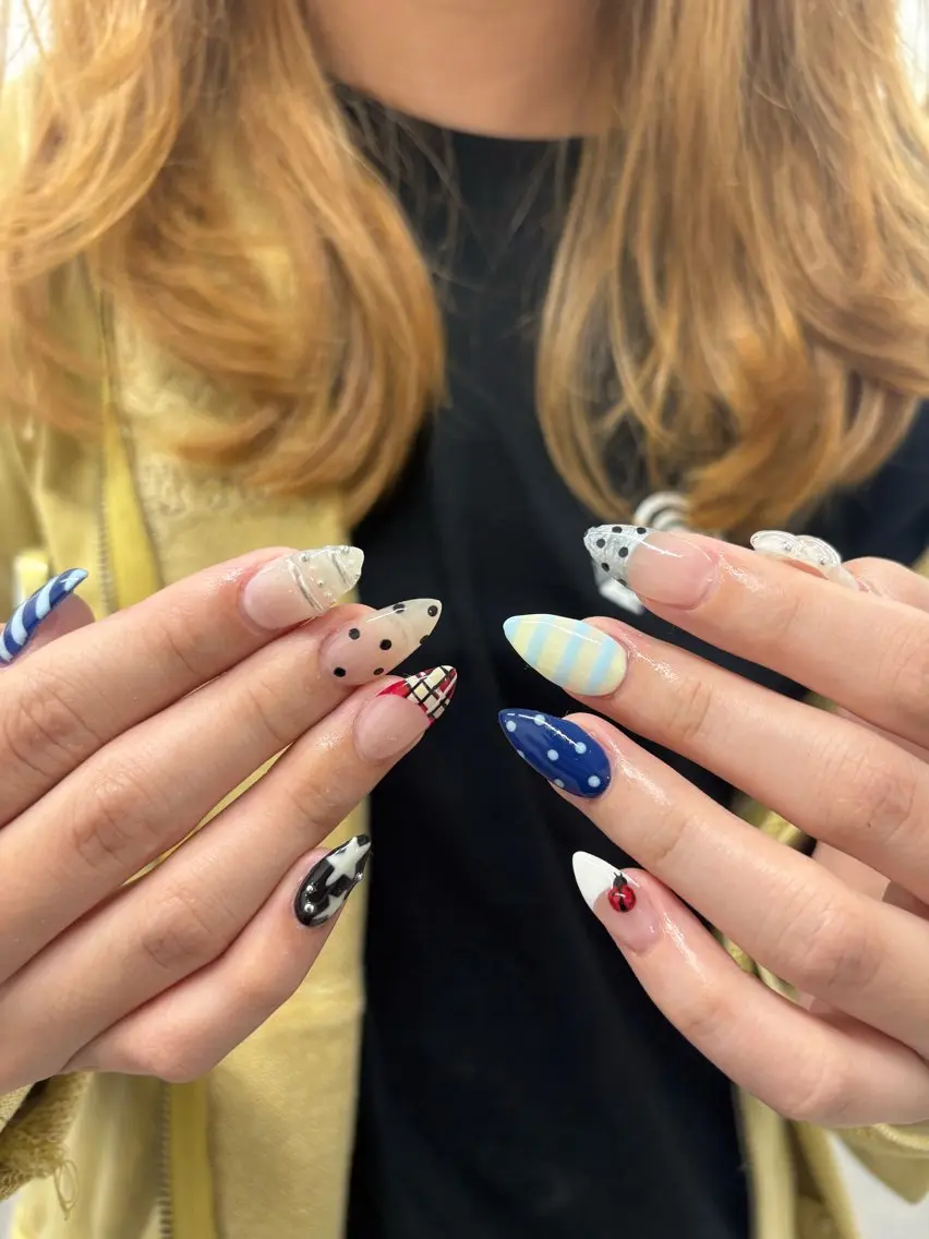 ネイル ハンドネイル yuria 🎀海外ネイル🌺のネイルデザイン