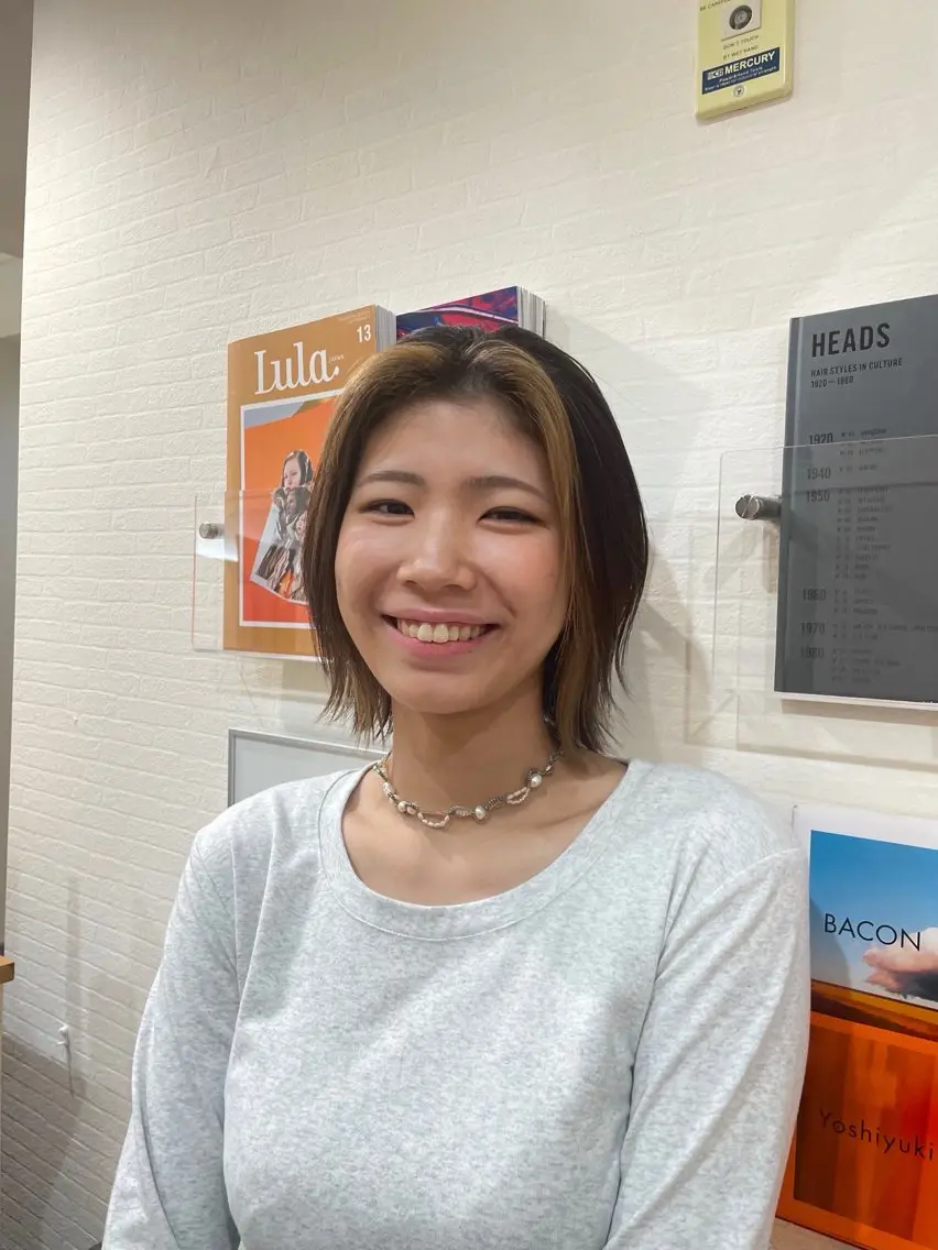 ショート カラー ミストバング  フェイスフレーミング 顔周りカット ヘアカラー 金森 実海のヘアスタイル