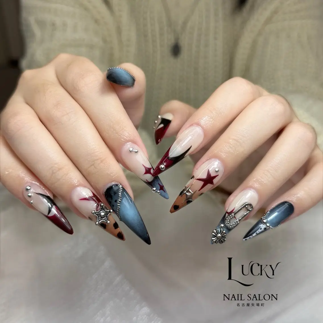 ネイル アートネイル ジェルネイル ロングネイル 持ち込み シンプルネイル ハンドネイル Lucky Nail Salonのネイルデザイン