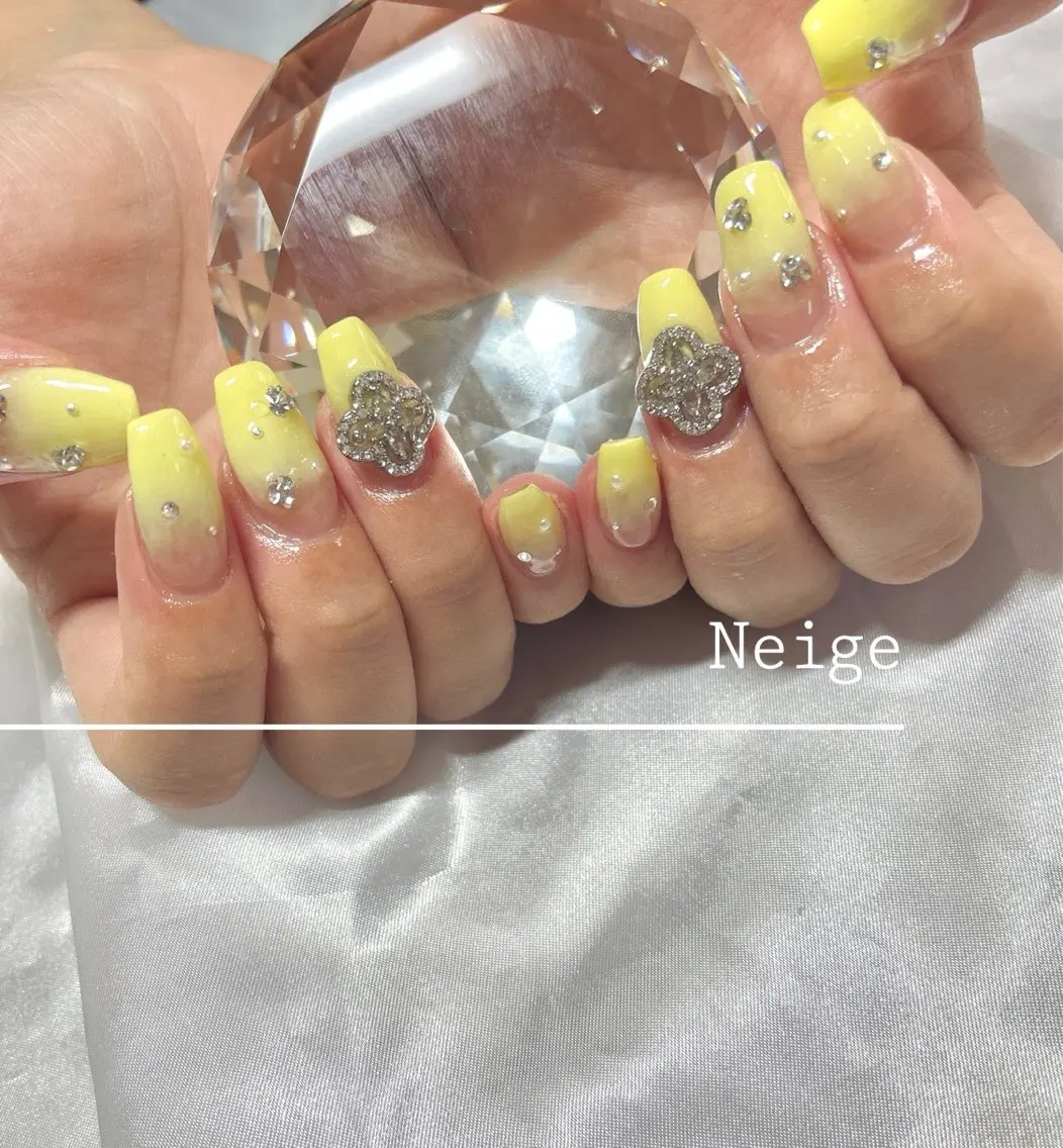 ネイル ハンドネイル Neige‪𓂃ai ＊梅津 / 松尾のネイルデザイン
