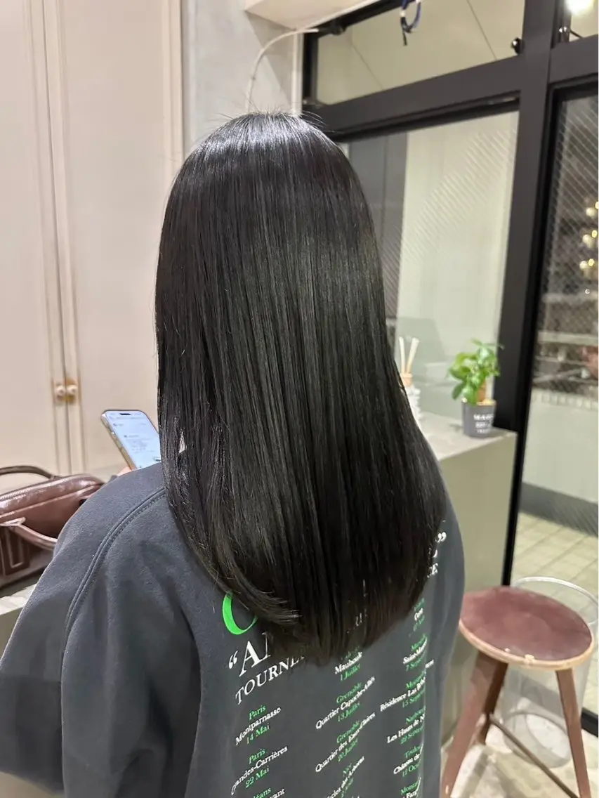 カラー ヘアカラー トリートメント 透明感カラー ここののヘアスタイル