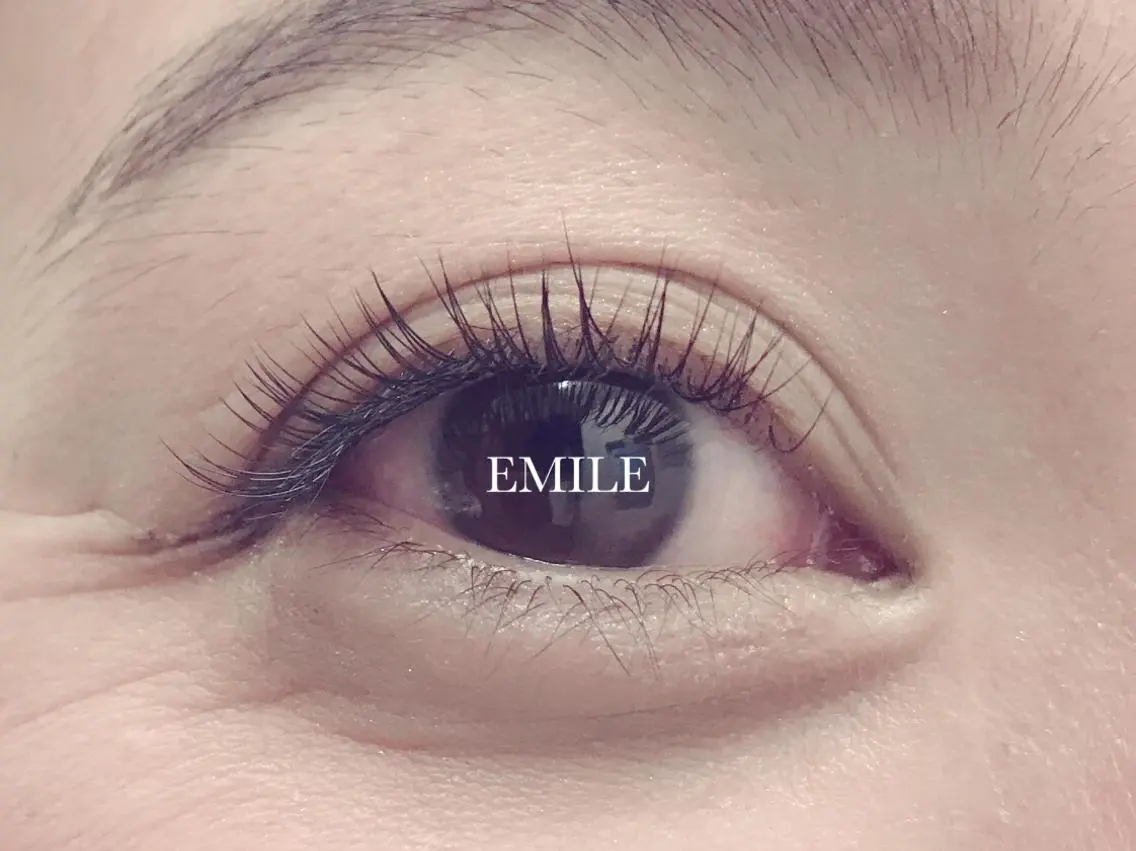マツエク・マツパ EMILE 🤍 Minaのマツエク・マツパデザイン