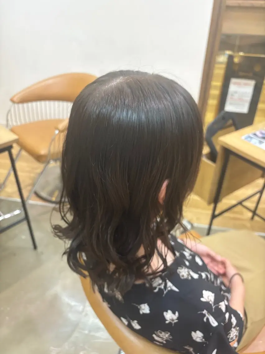 カラー CINQ ゆりんのヘアスタイル