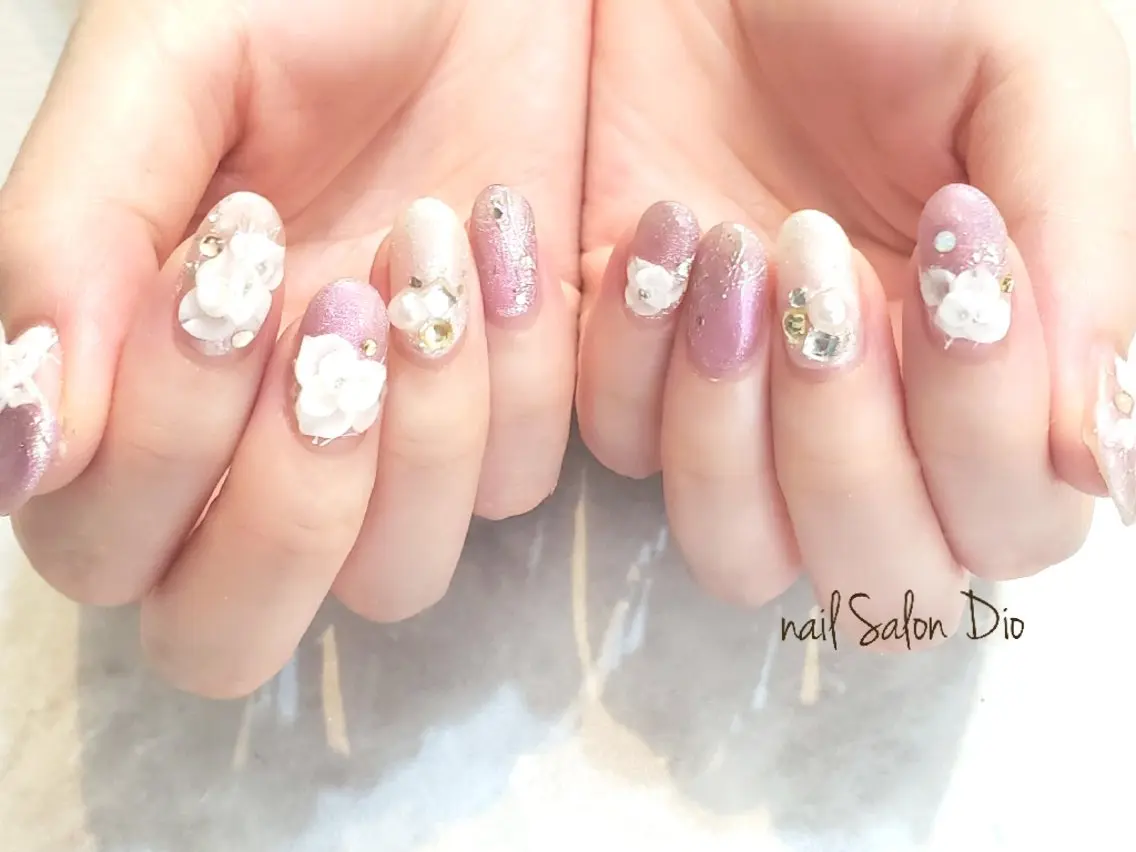 ネイル フラワーネイル ブライダルネイル ハンドネイル Nail salon Dioのネイルデザイン