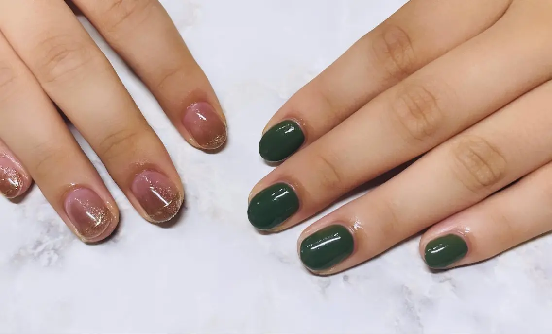 ネイル マグネットネイル ミラーネイル ネイビー ワンカラーネイル nail salon Talのネイルデザイン