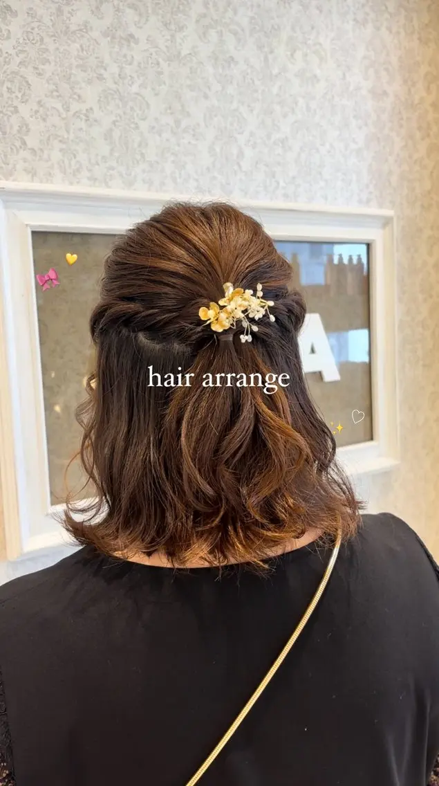 ミディアム ヘアアレンジ ヘアセット ブリーチなしカラー/ 暖色カラー/艶カラーのヘアスタイル