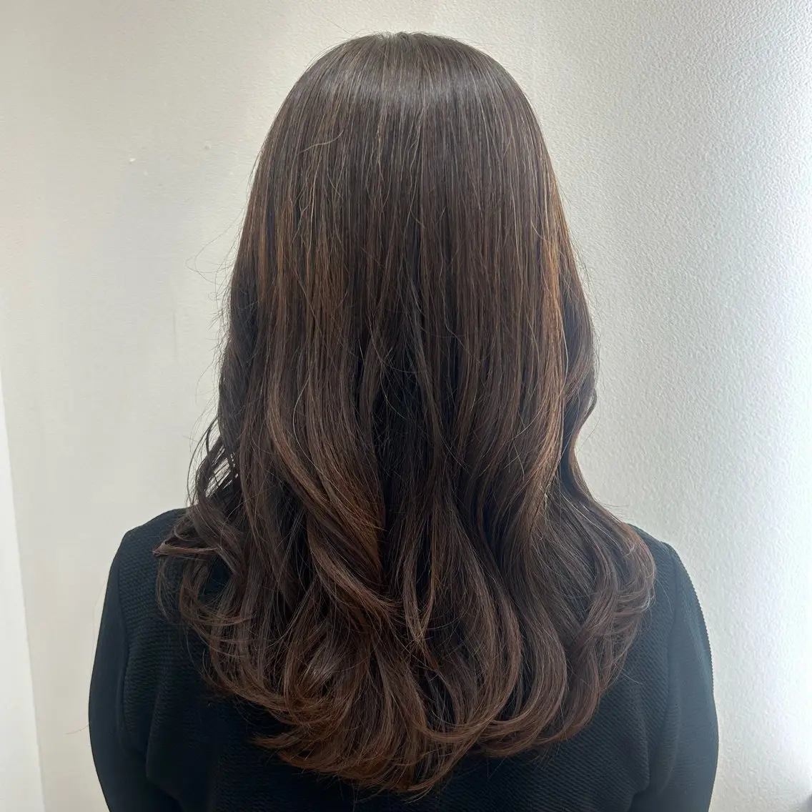 ロング レイヤーカット レナークウィズ　北川 愛璃のヘアスタイル