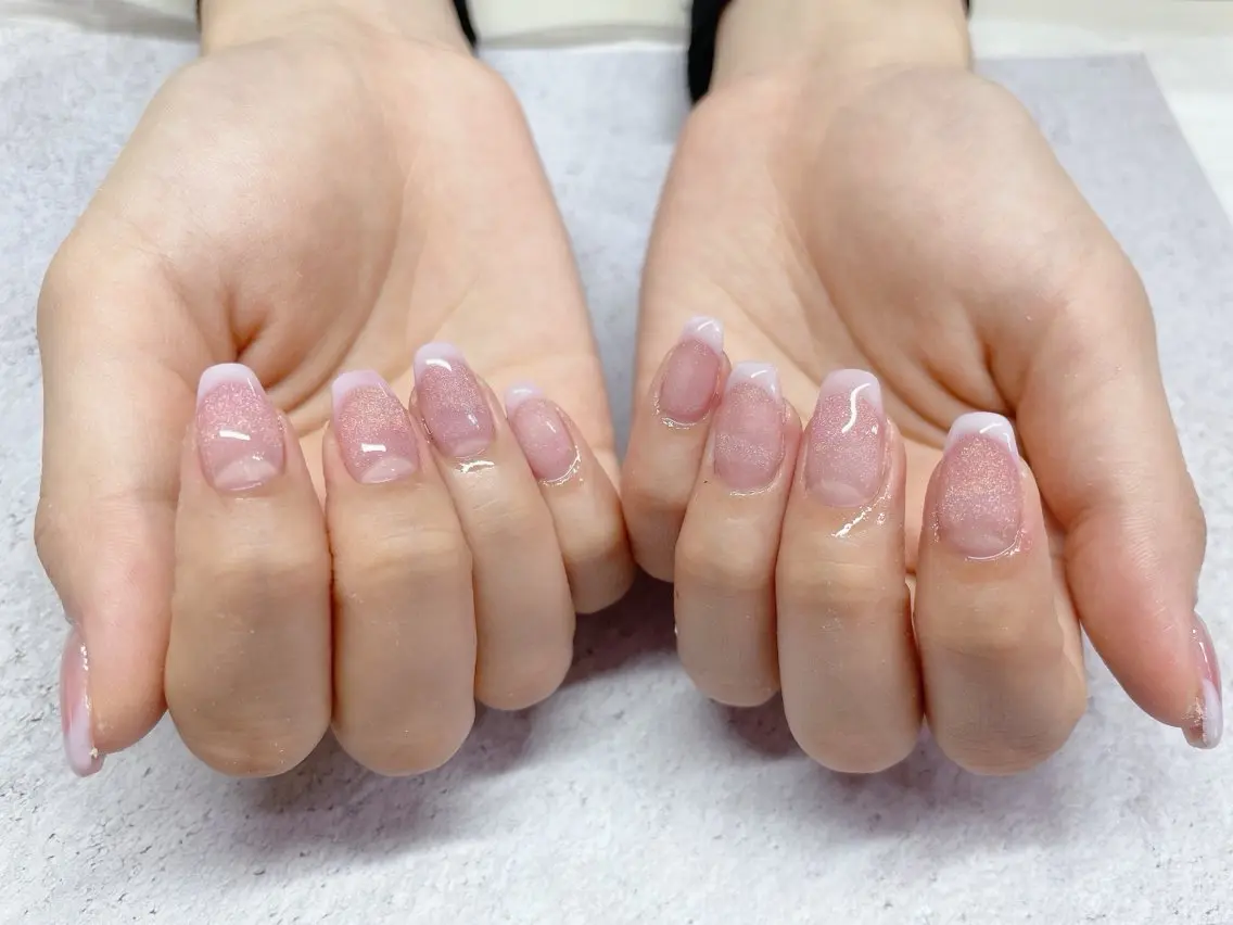 ネイル フレンチネイル マグネットネイル ハンドネイル f2 nailのネイルデザイン