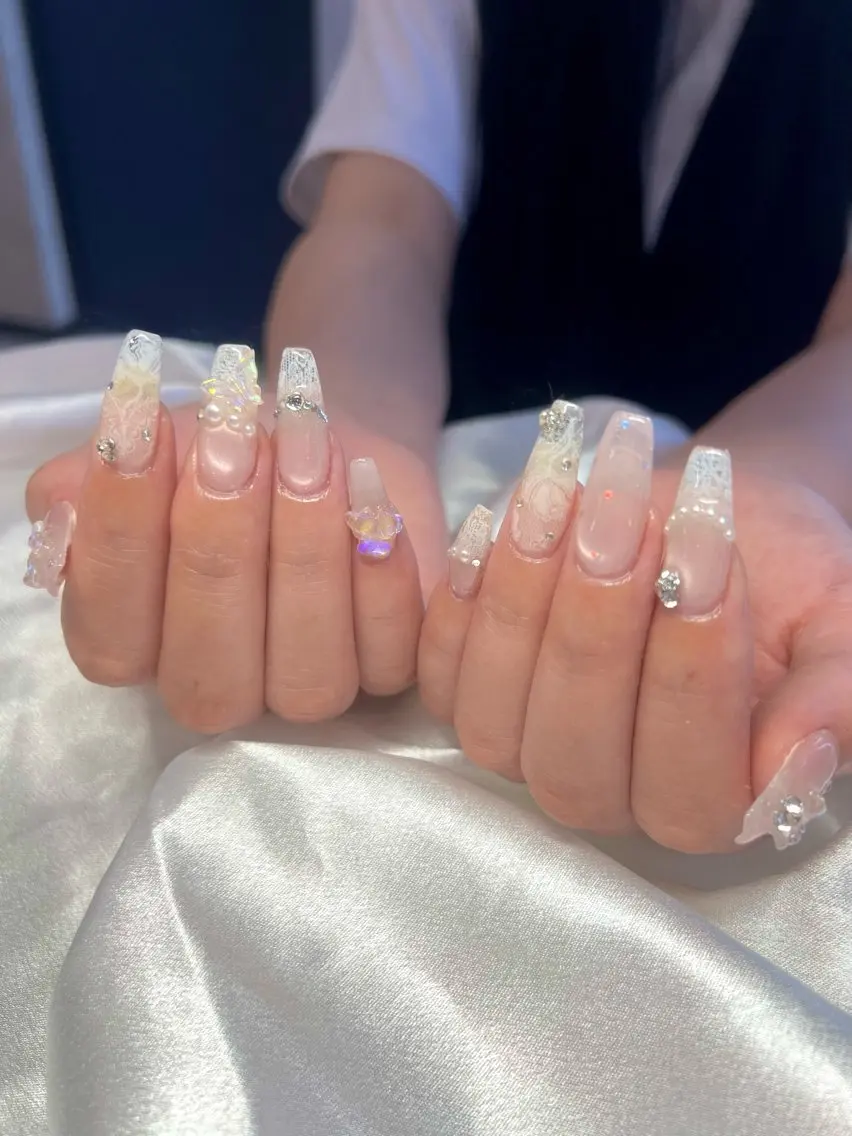 ネイル ロングネイル スカルプネイル LACHIC NOZOMIのネイルデザイン