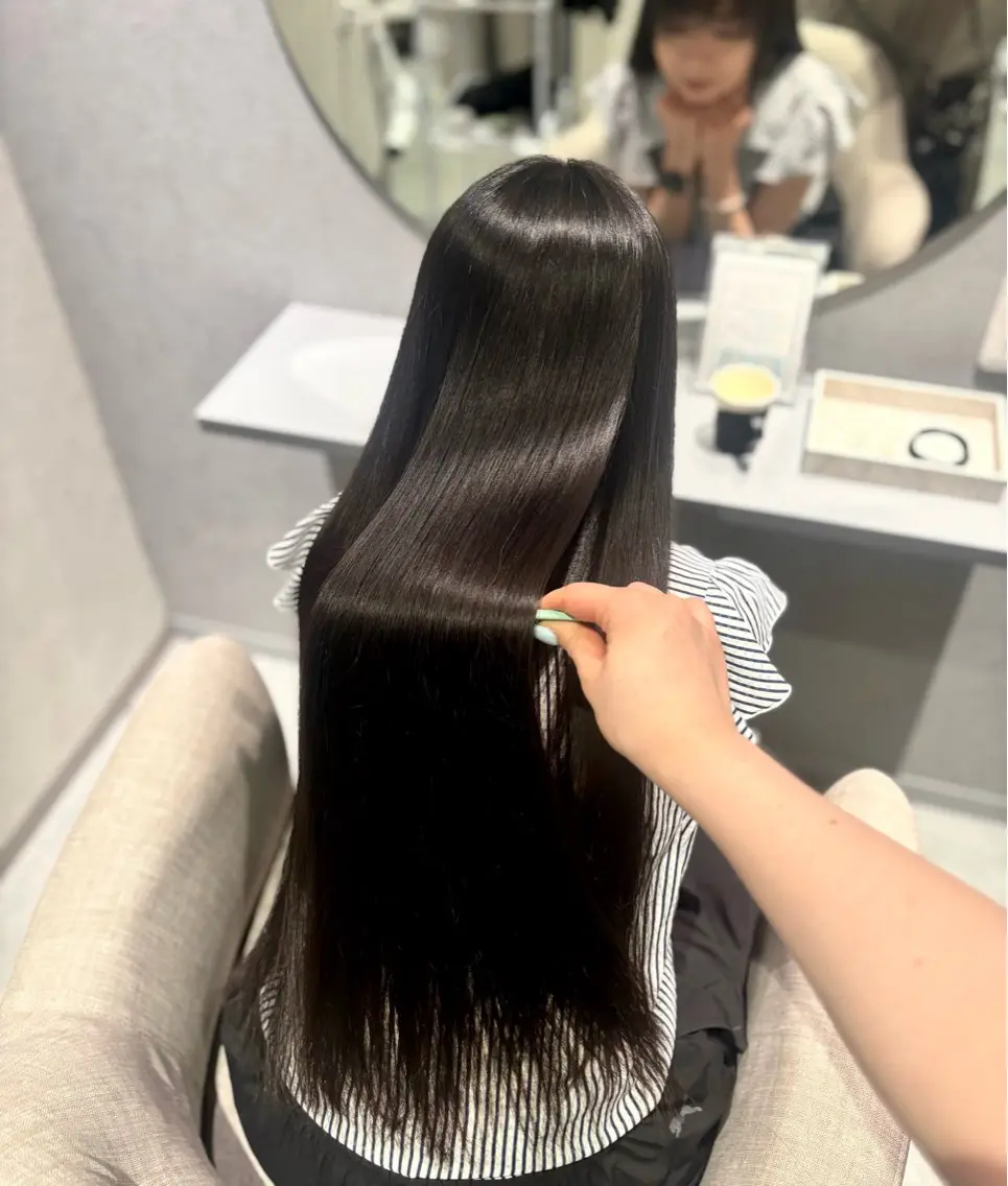 カット＋クオラインストレート＋縮毛髪質改善トリートメント✨の写真