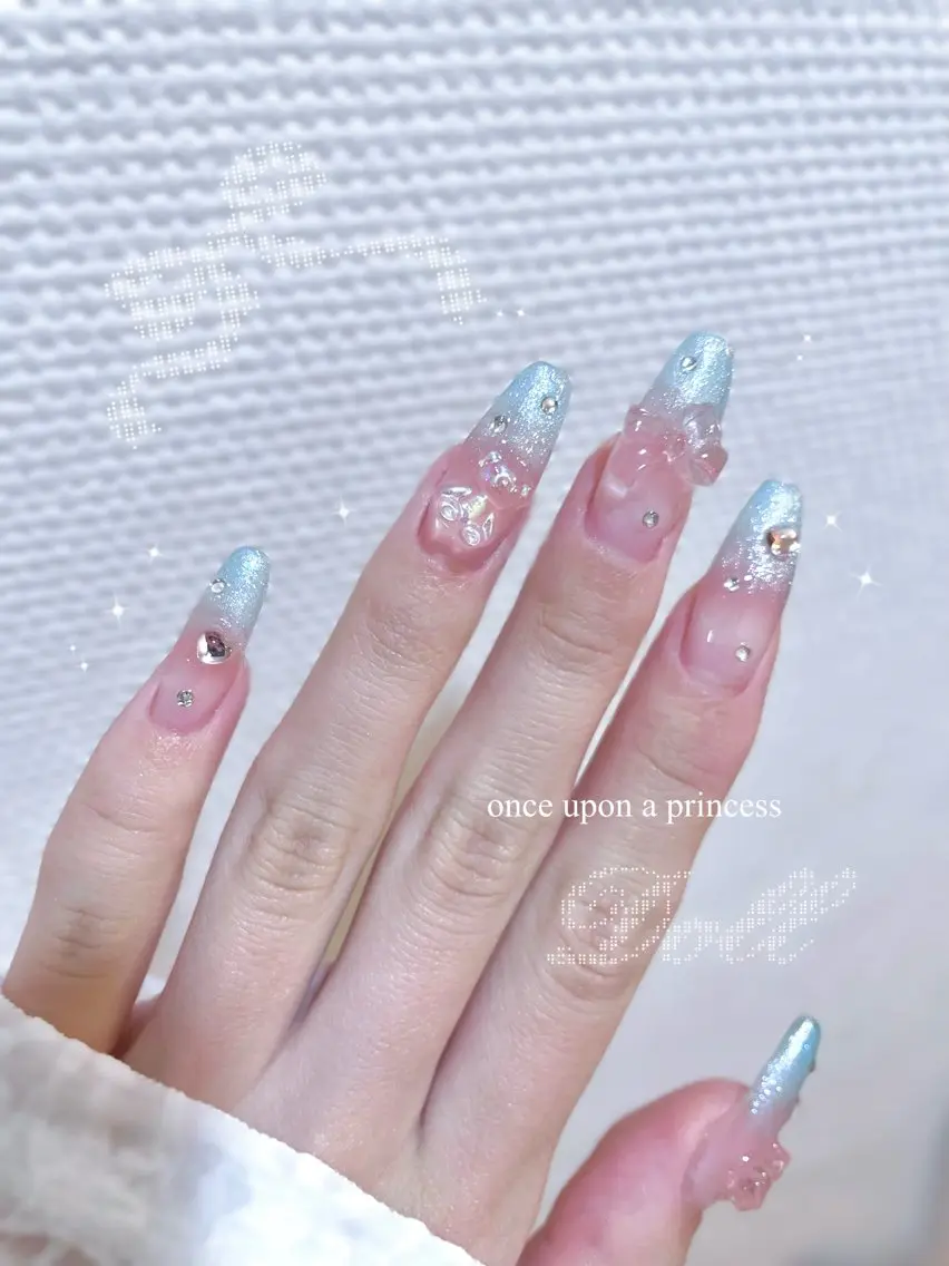 ネイル グリーン ハンドネイル Once upon a princessのネイルデザイン