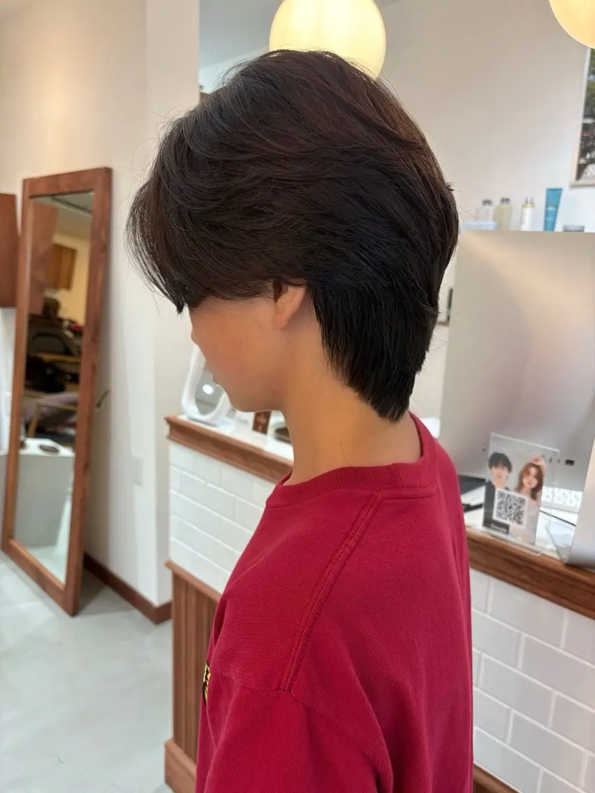 ショート パーマ ヘアアレンジ メンズ メンズパーマ ニュアンスパーマ カット パーマ 垢抜けメンズカット/ 毛流れパーマ/ユウトのヘアスタイル