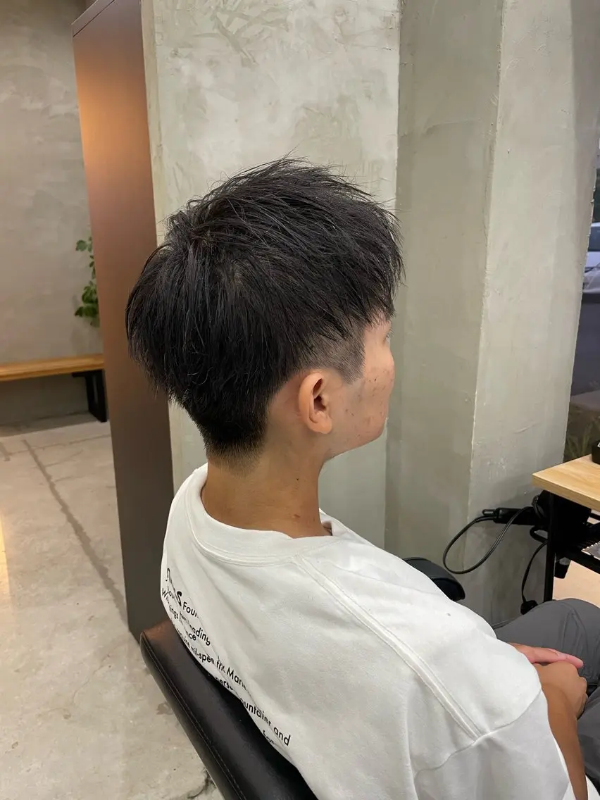 メンズ la fith hinaのヘアスタイル