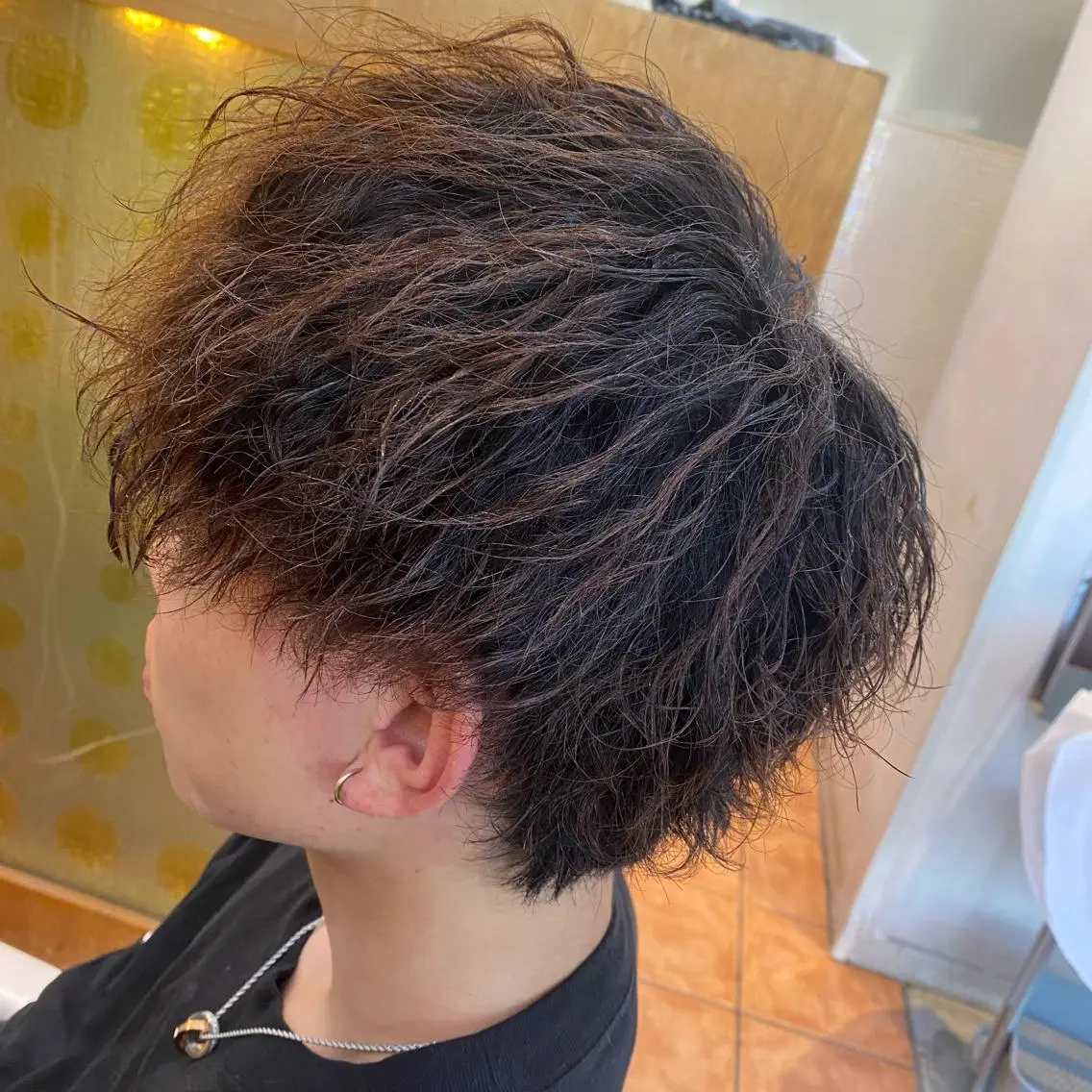 パーマ メンズ メンズパーマ メンズツイストパーマ ツイストパーマ カット ヘアカラー ヘッドスパ メンズ/韓国レイヤー /透明感カラー那須野のヘアスタイル