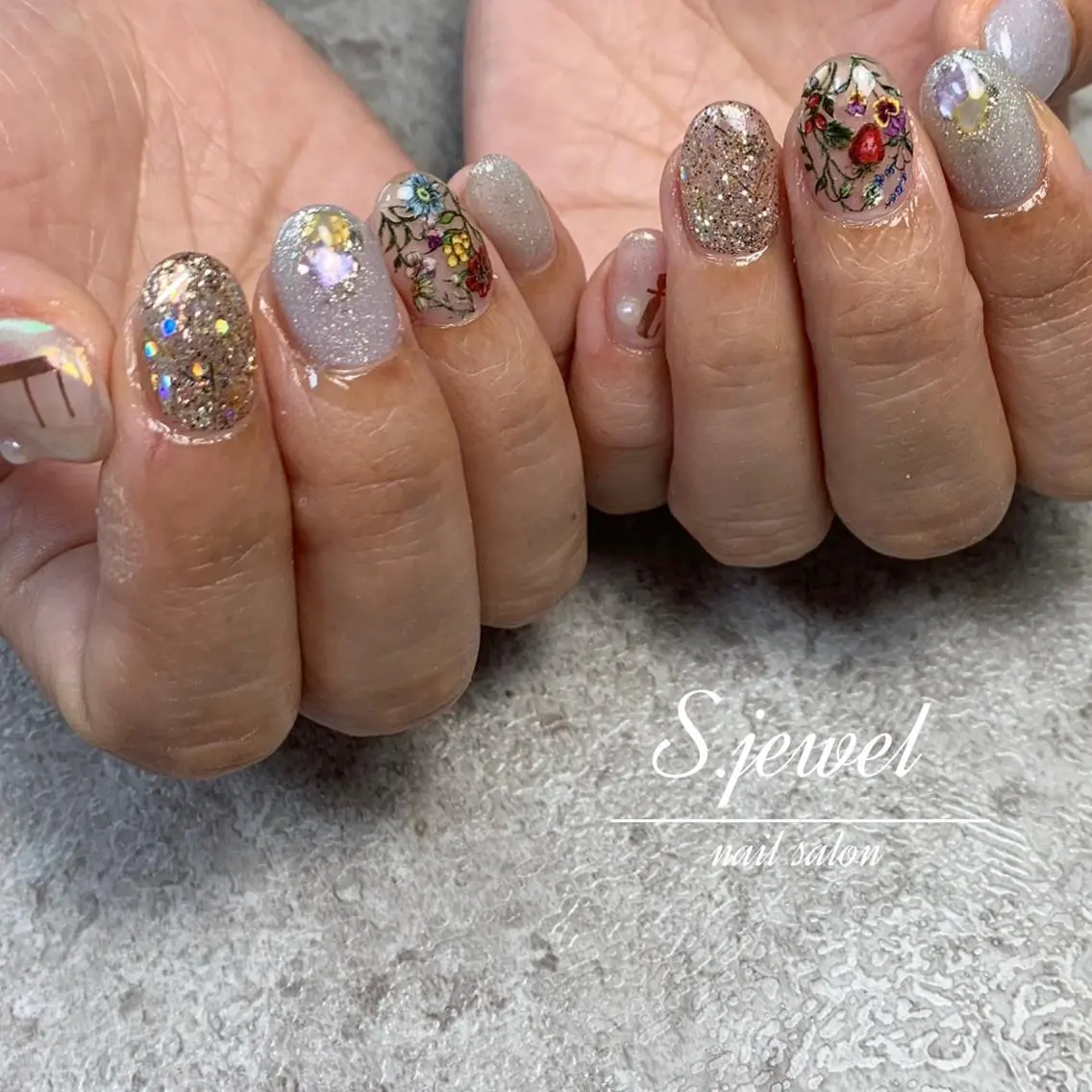 ネイル S. JEWELのネイルデザイン