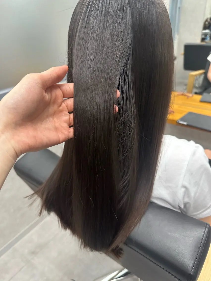ロング 髪質改善 縮毛矯正 カット トリートメント 柏 暖也のヘアスタイル