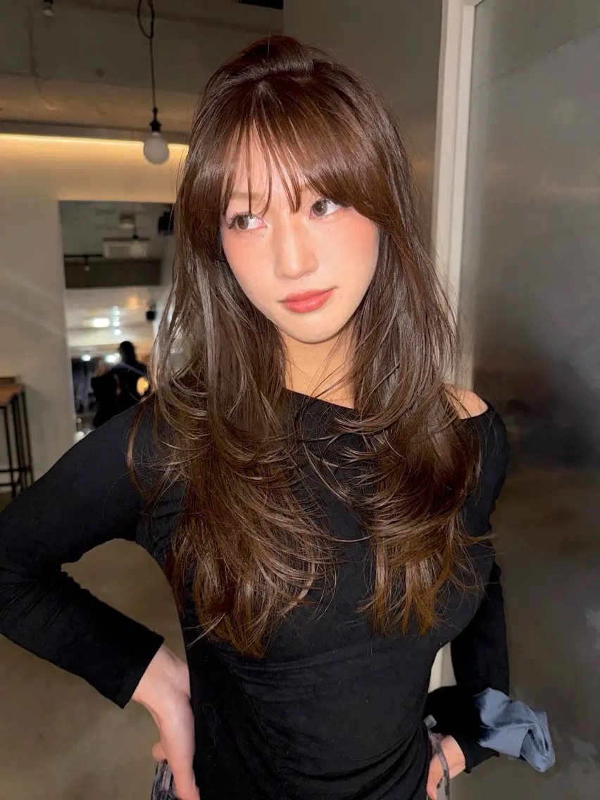 ロング レイヤーカット カット ヘアカラー レイヤーカット\ウル フ　chinatsuのヘアスタイル