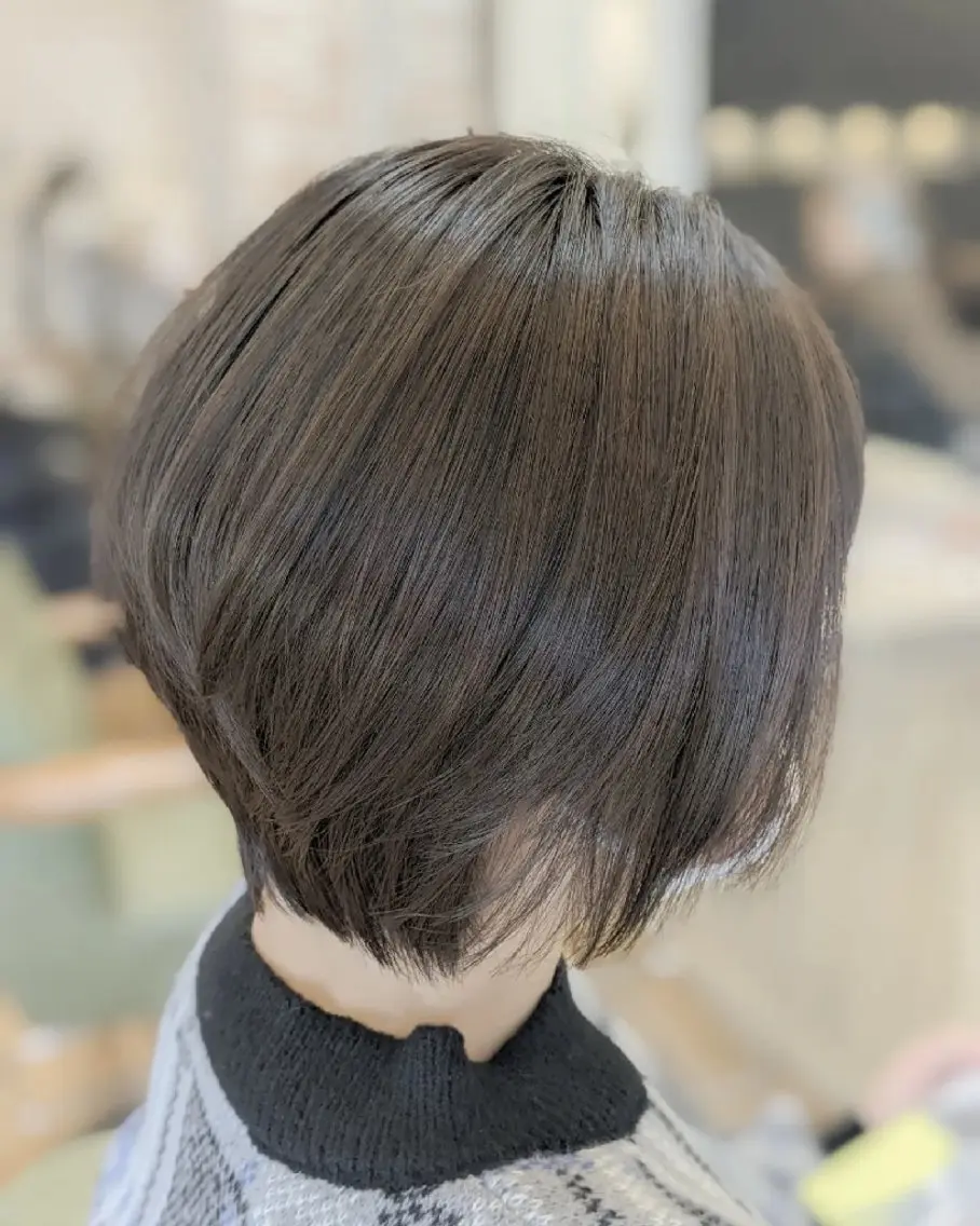 ショート カット ヘアカラー 加藤 彩のヘアスタイル
