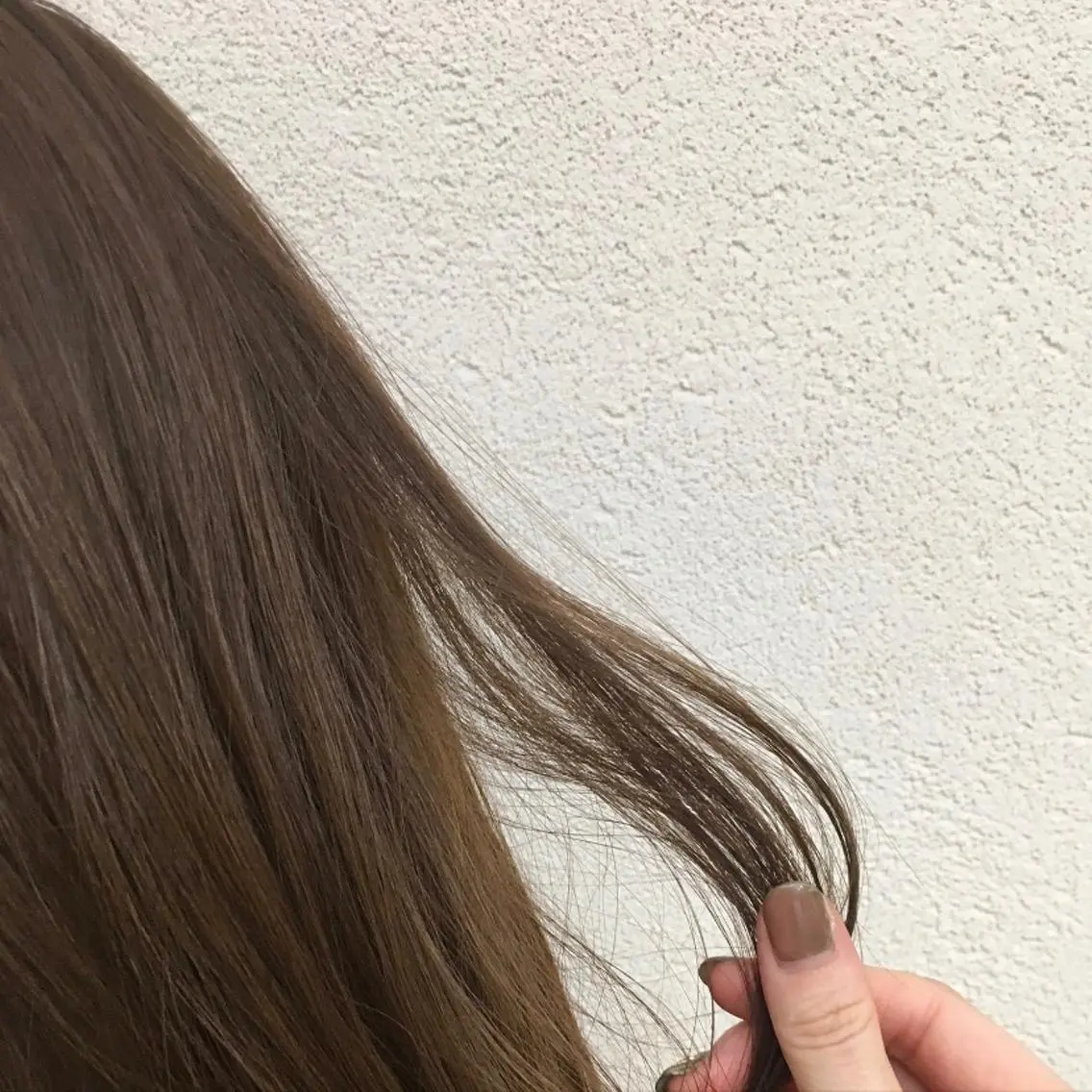 セミロング カラー 透明感カラー カット ヘアカラー H梅田 / 811 堀本菜奈のヘアスタイル