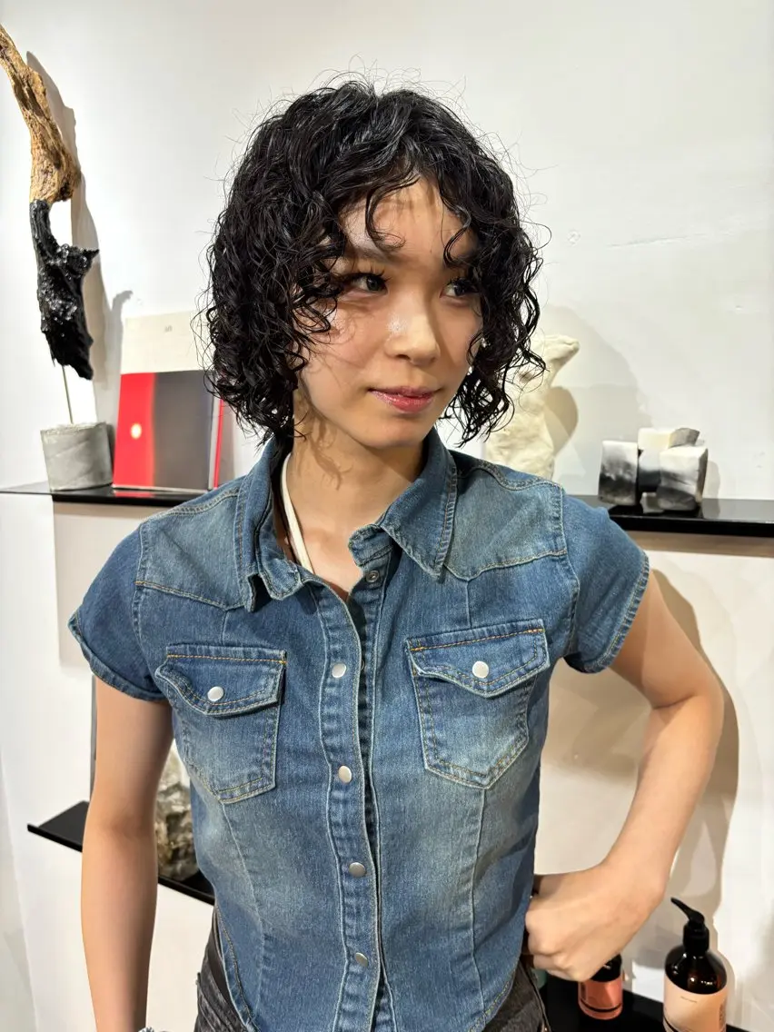 ショート カット パーマ Hana/ハイトーン /レイヤーカットのヘアスタイル