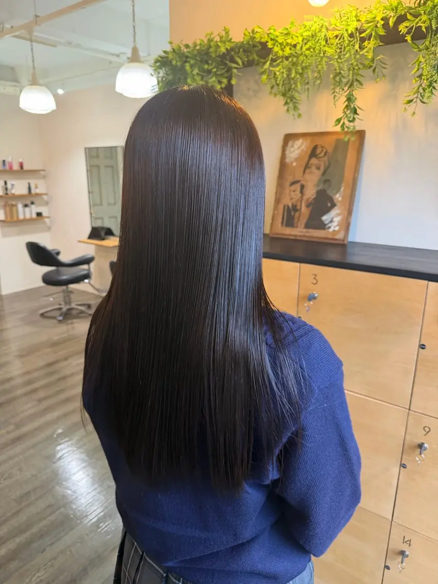 ロング 宮澤 弥湖のヘアスタイル