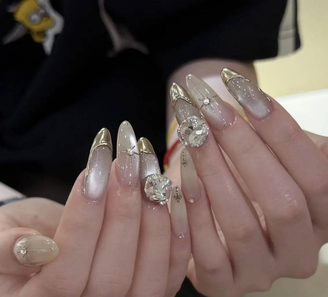 ネイル ハンドネイル ハンドケア 🍑 momo_nailのネイルデザイン