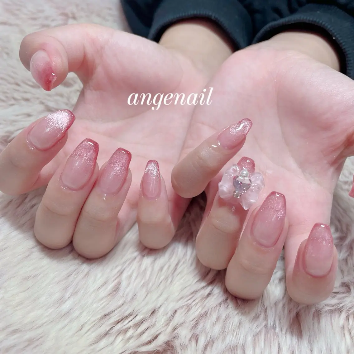 ネイル ハンドネイル オーナーネイリスト MAKIのネイルデザイン