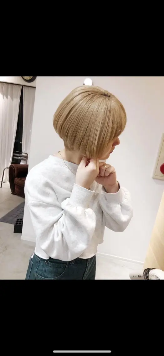 ショート カラー ヘアカラー トリートメント 前野 日奈のヘアスタイル
