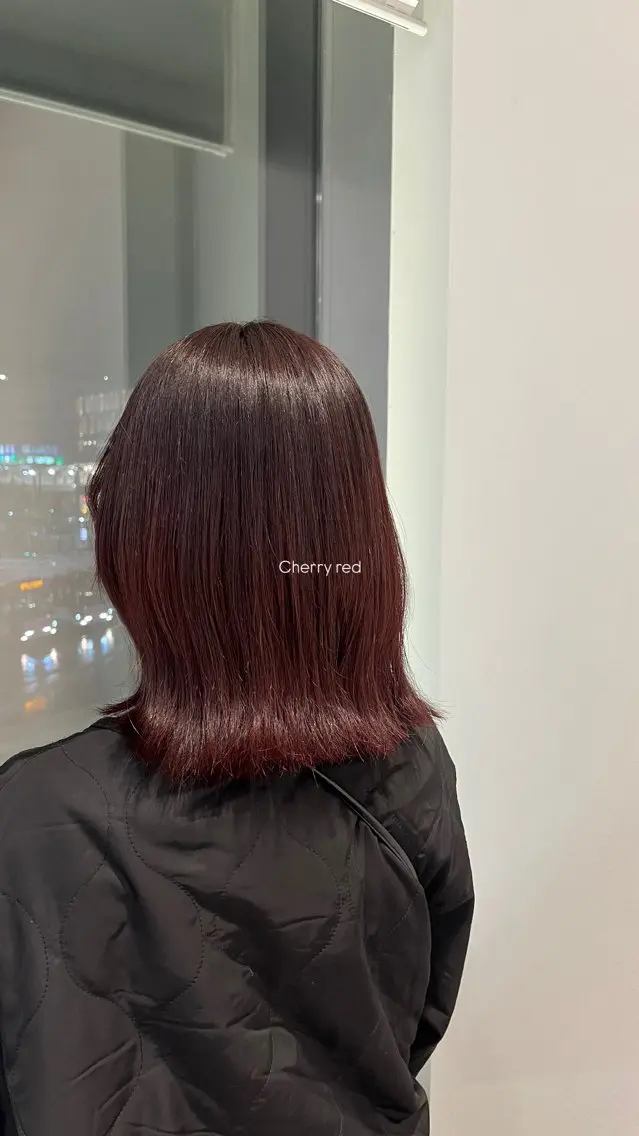 ミディアム ヘアカラー 成清 歩生のヘアスタイル
