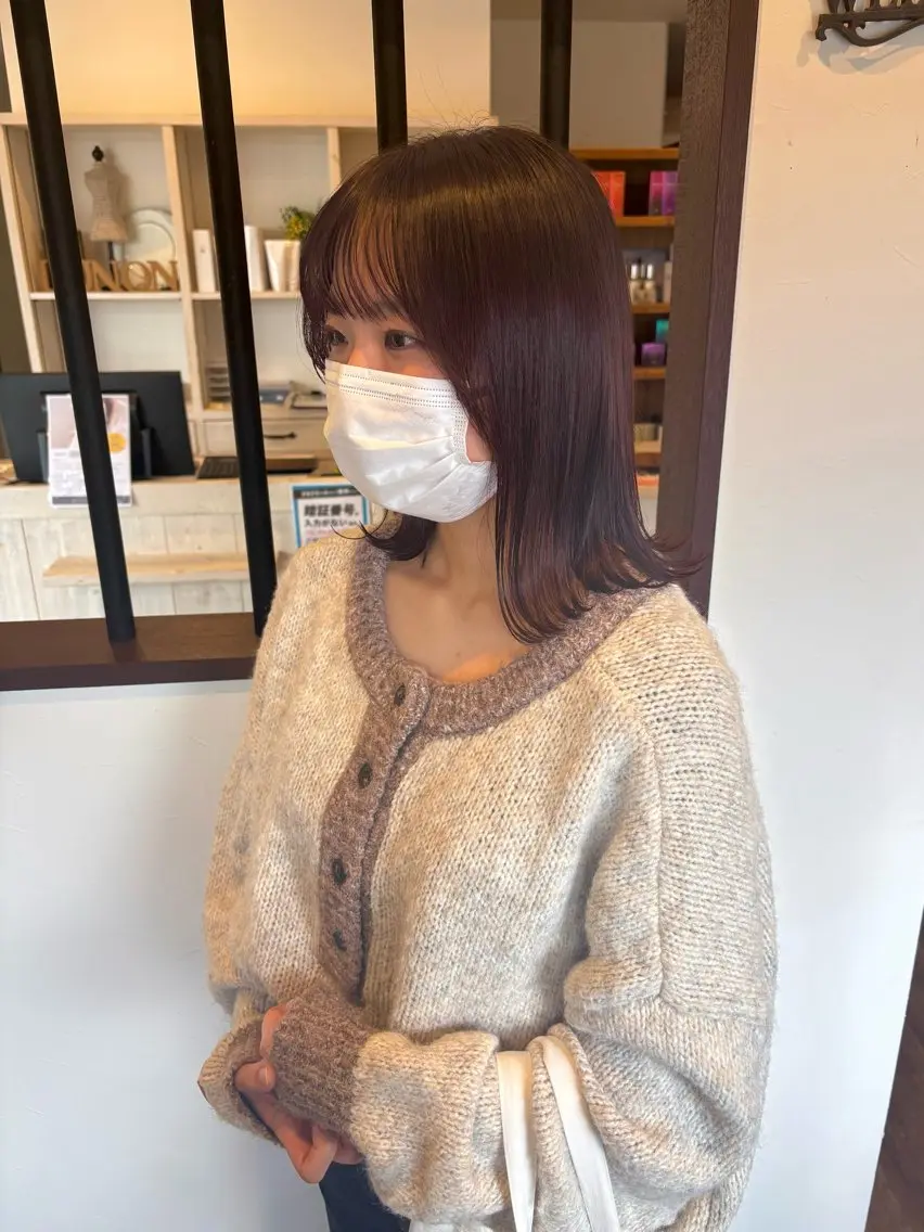 ミディアム カット ヘアカラー 勝田 沙耶のヘアスタイル