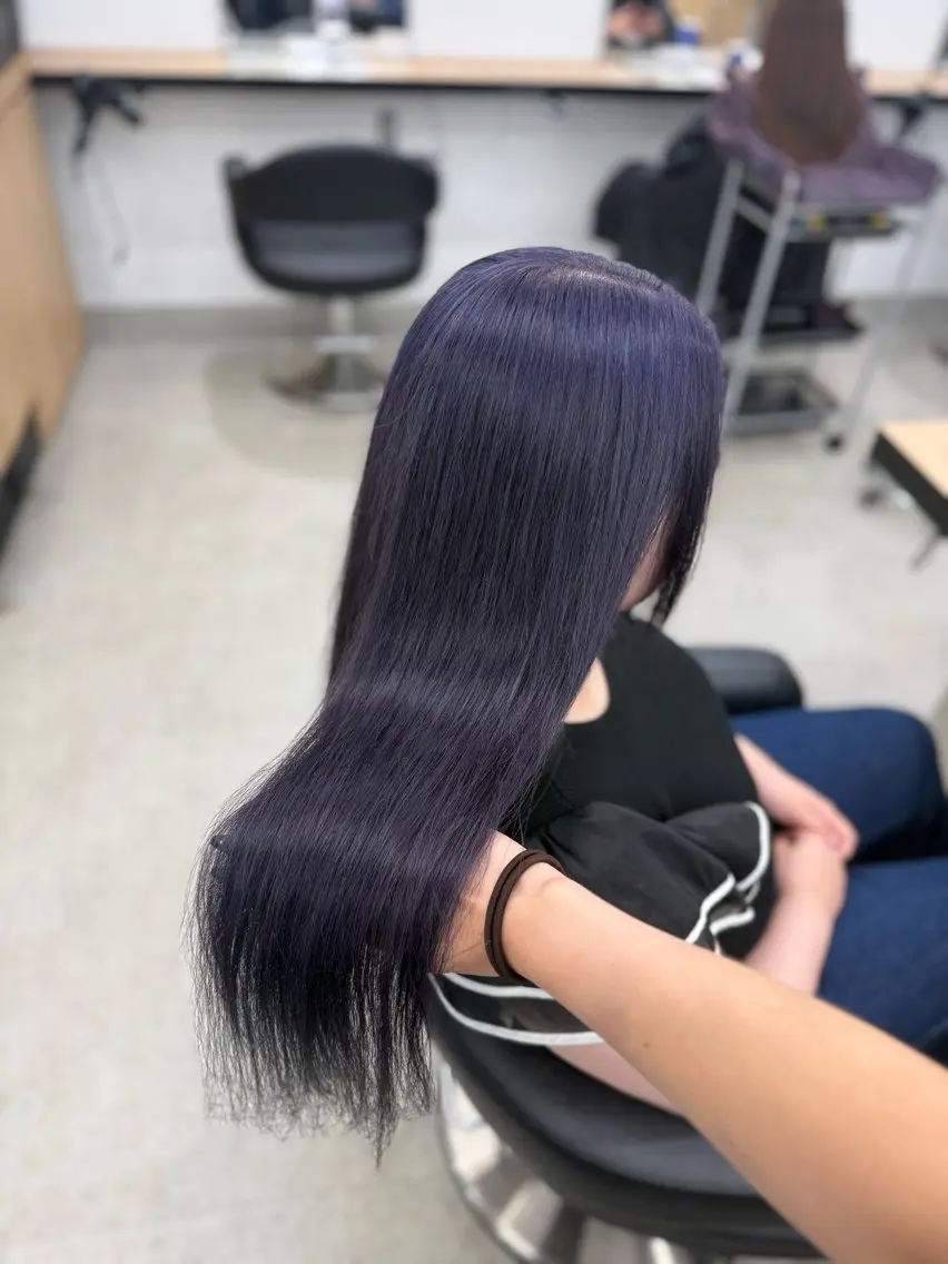 ロング ヘアカラー トリートメント 縮毛矯正/ブリーチな しラベンダー/心優のヘアスタイル