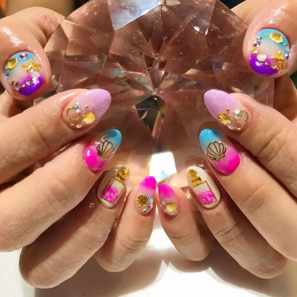 ネイル ジェルネイル 持ち込み YUN 💅のネイルデザイン