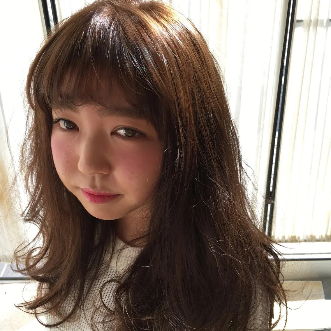 ロング カラー ベージュカラー tocca八王子 AYAKAのヘアスタイル