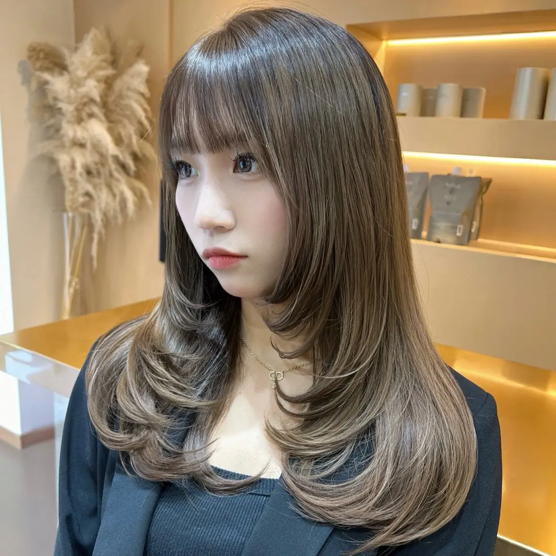 ロング カラー グレージュ レイヤーカット カット ヘアカラー トリートメント ✨カチモリ✨レイヤー 韓国ヘア🇰🇷ゆいのヘアスタイル