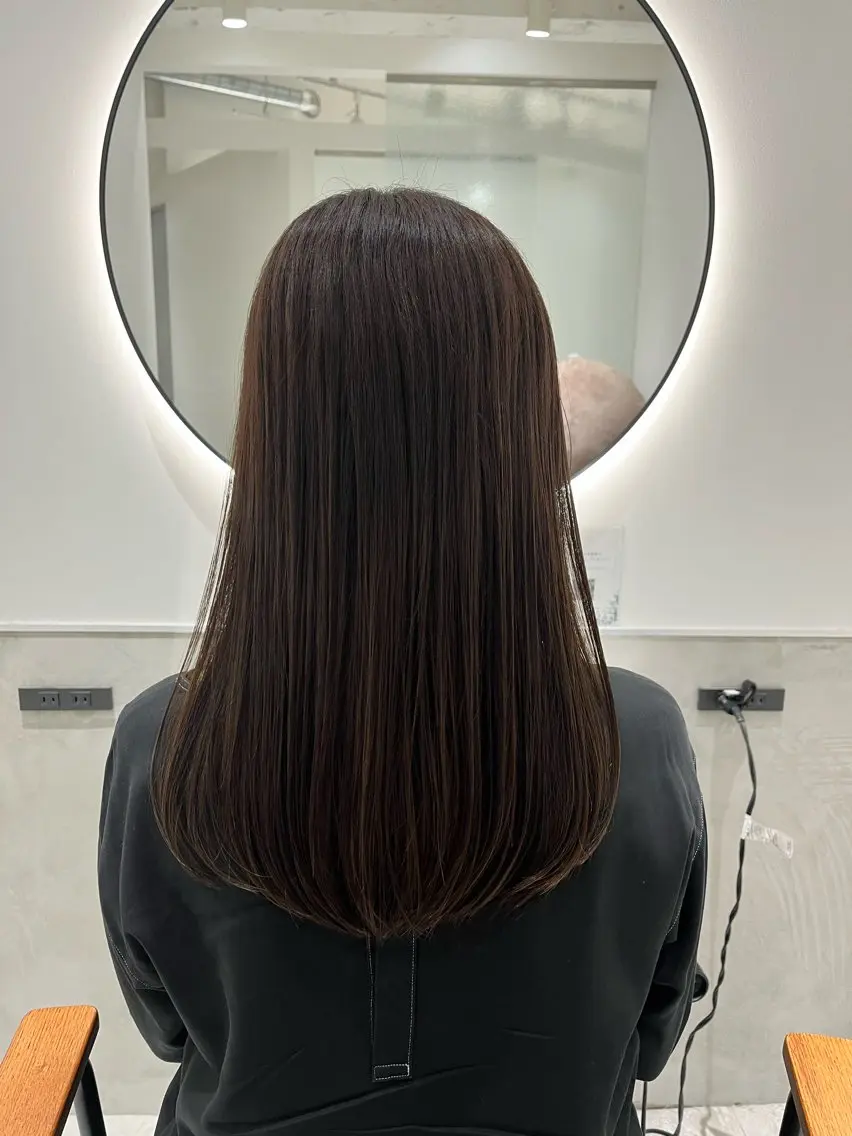 ミディアム カット ヘアカラー トリートメント 髪質改善/レイヤー× 縮毛矯正🤍maiのヘアスタイル