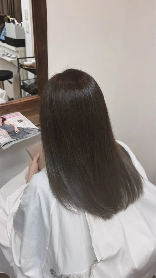 ロング カラー ヘアカラー トリートメント 山本雪羽/ エアービジューのヘアスタイル