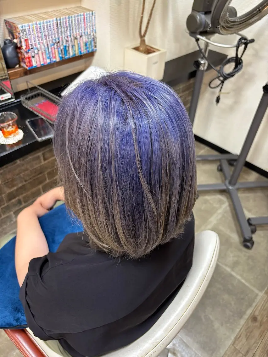 ショート カラー ハイトーンカラー カット ヘアカラー イツキ🌕デザインカ ラー🥨髪質改善🫧のヘアスタイル