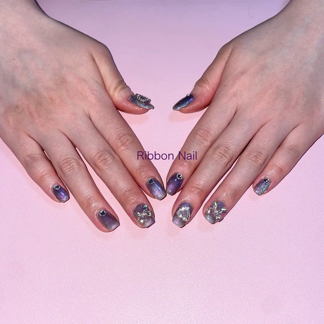 ネイル マグネットネイル パープル Nail Ambra Fusamiのネイルデザイン
