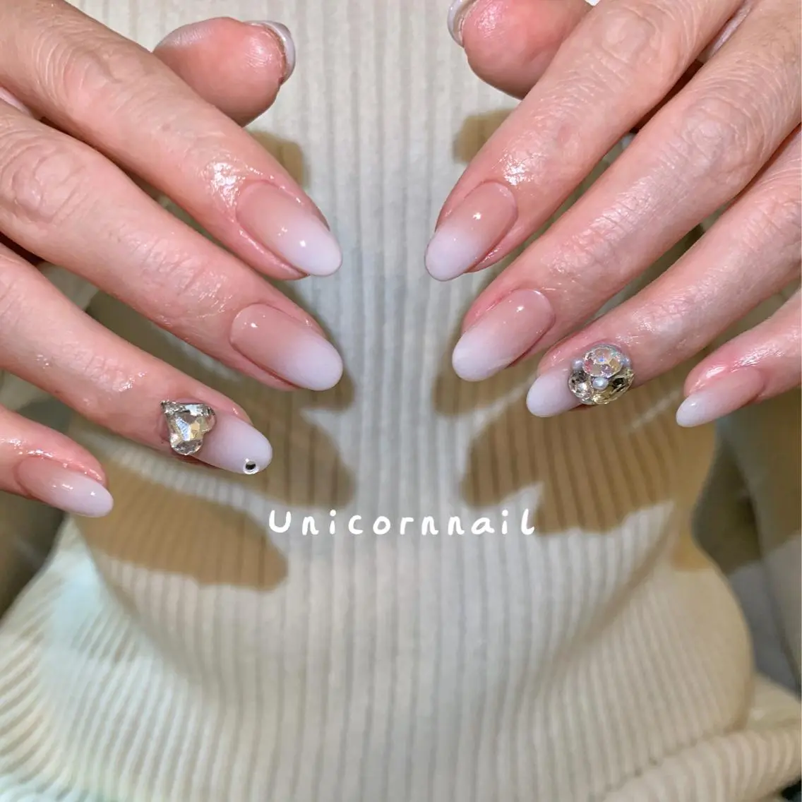 ネイル ホワイト Unicorn Nail 矢場町店のネイルデザイン