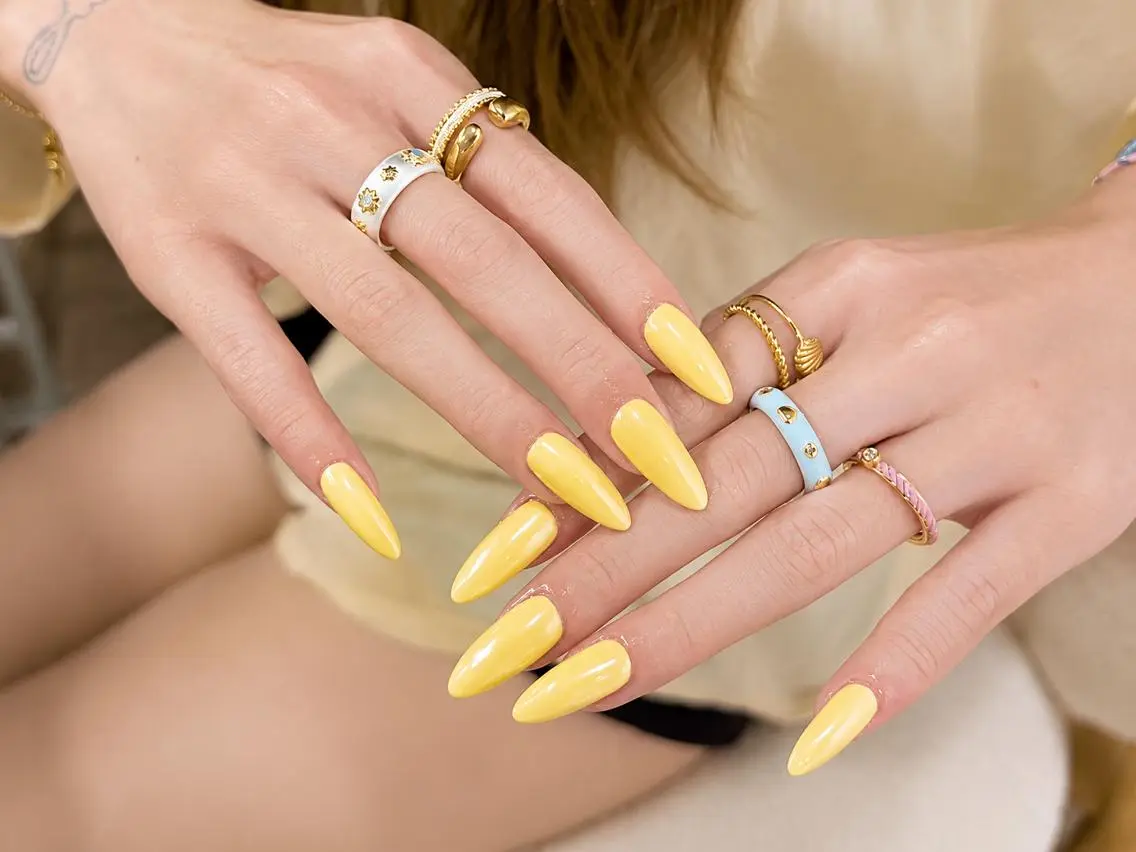 ネイル グラデーション 韓国ネイル ロングネイル 持ち込み シンプルネイル Melia Nail Nambaのネイルデザイン