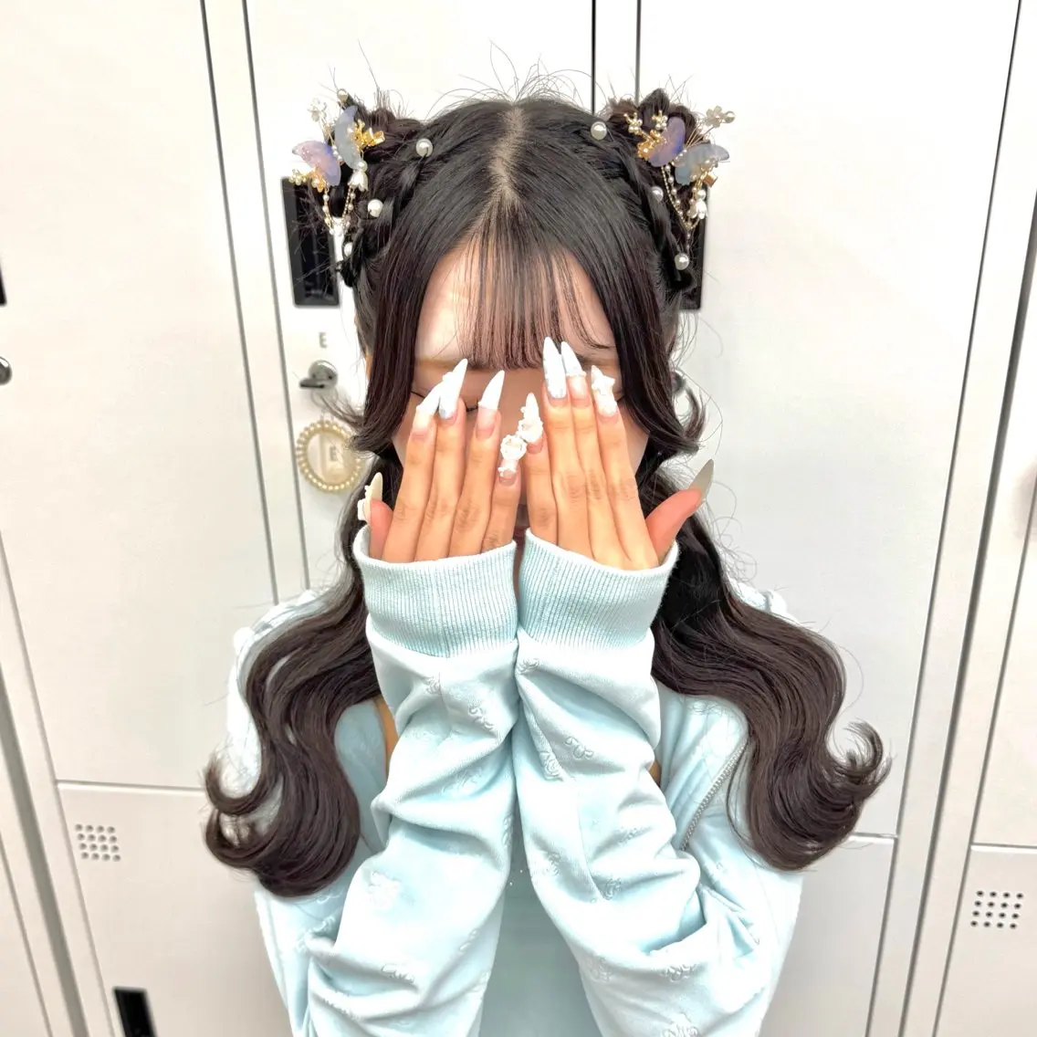 ロング ヘアアレンジ ヘアセット ヘアメ🎀ハイトーン 🩵エクステ🪄しほのヘアスタイル