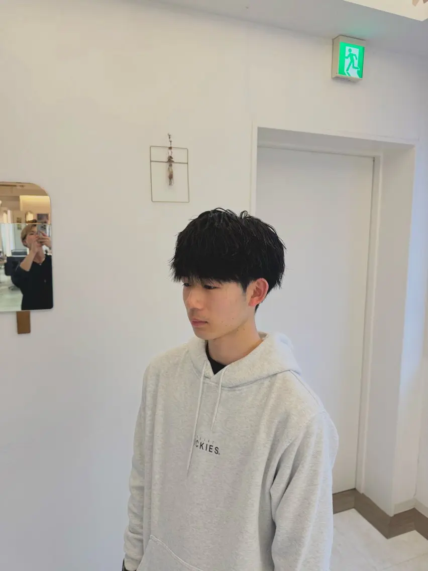 メンズ カナモリ ハヤトのヘアスタイル