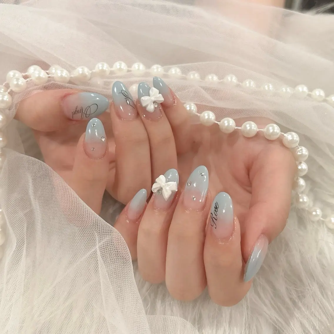 ネイル ハンドネイル EmaNail⟡.· Honokaのネイルデザイン