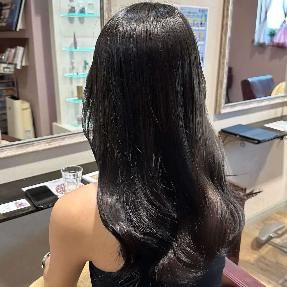 ロング カラー 柔らかいbeige ¦韓国¦🩰マユ🩰のヘアスタイル