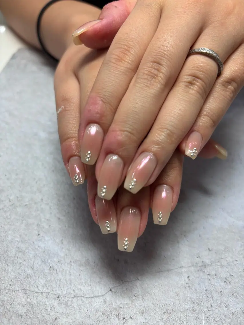 ネイル ハンドネイル 【LINON】 airiのネイルデザイン