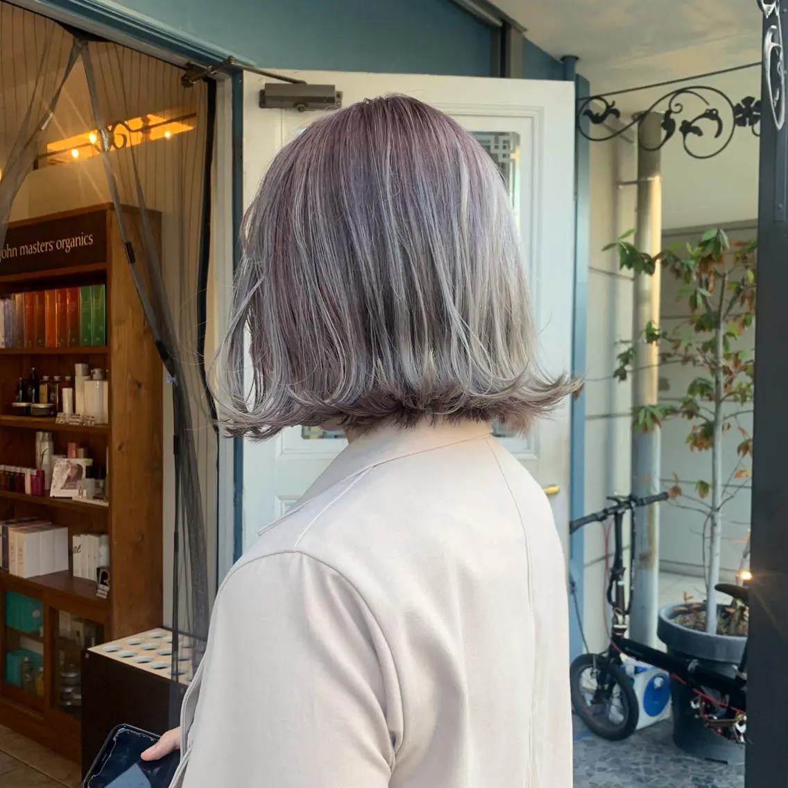 ショート カラー カット ヘアカラー トリートメント tasty priv ate gardenのヘアスタイル