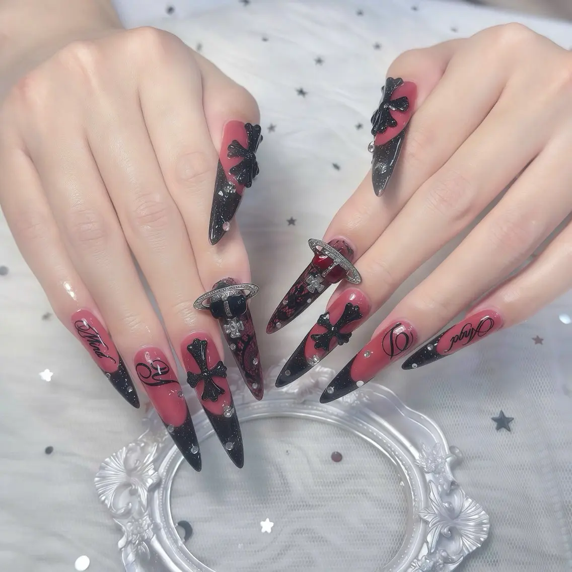 ネイル チークネイル ドット 長さ出し フットネイル フレンチネイル ハンドネイル Hana Nail Salonのネイルデザイン