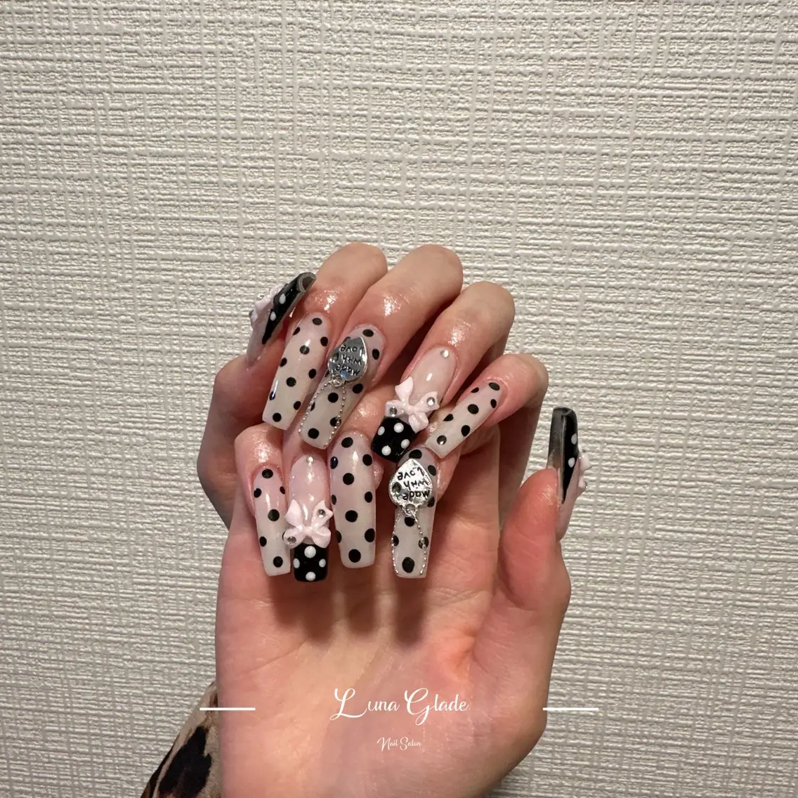 ネイル ハンドネイル Luna Gladeのネイルデザイン