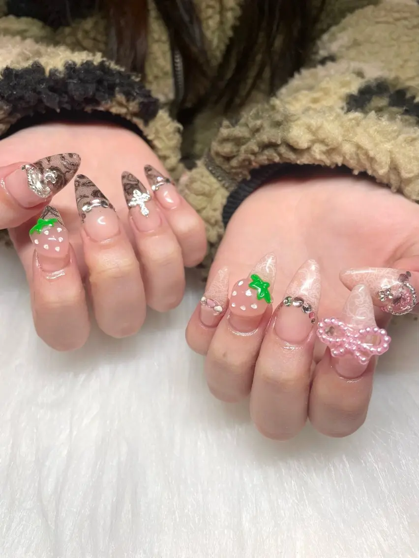 ネイル レース Nail ヌシん家 AKANEのネイルデザイン